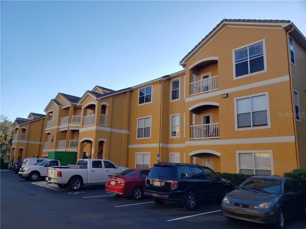 8818 Villa View Circle - Photo 1