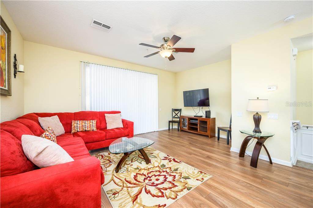 5051 Tideview Circle - Photo 1