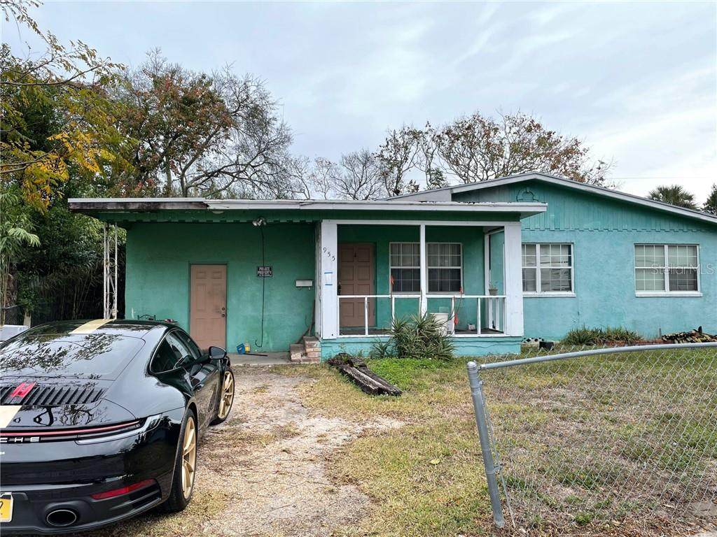 955 Berkshire Road - Photo 1