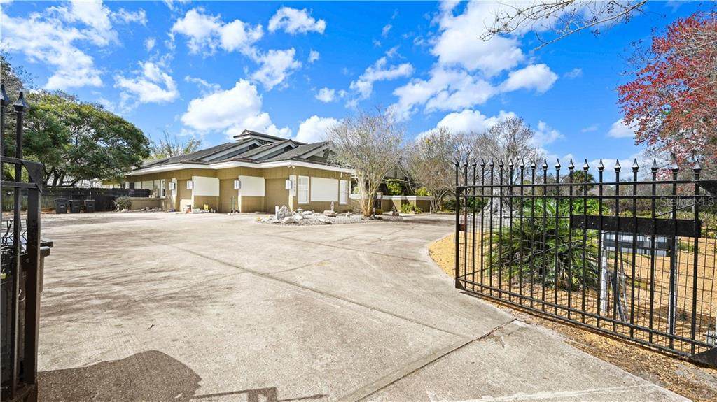2900 Kingfisher Way - Photo 1