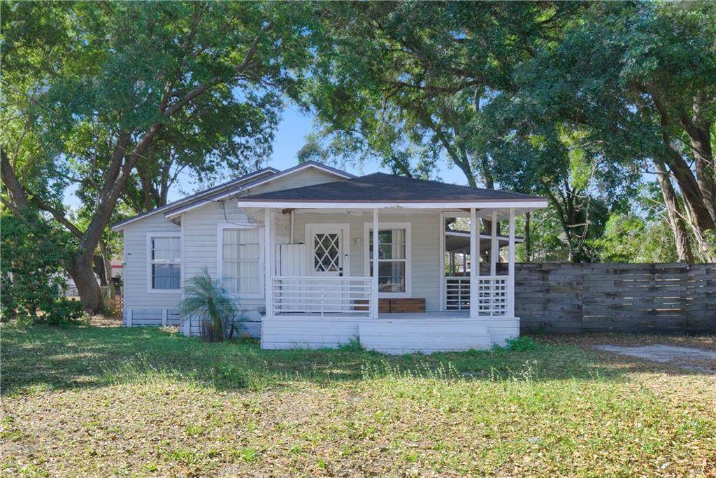212 Pierce Avenue - Photo 1