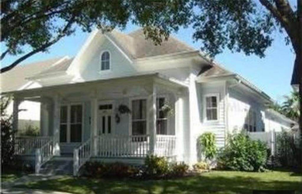 407 Camellia Street - Photo 1