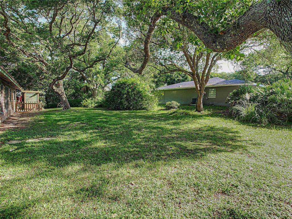 812 20TH Avenue - Photo 1