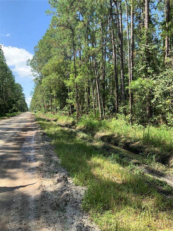 East Parkway - Photo 1
