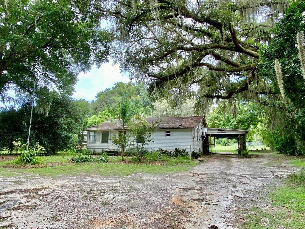 2776 Ponkan Road - Photo 1