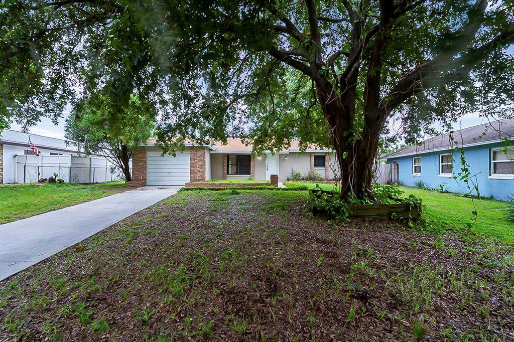 213 Sweetgum Court - Photo 1