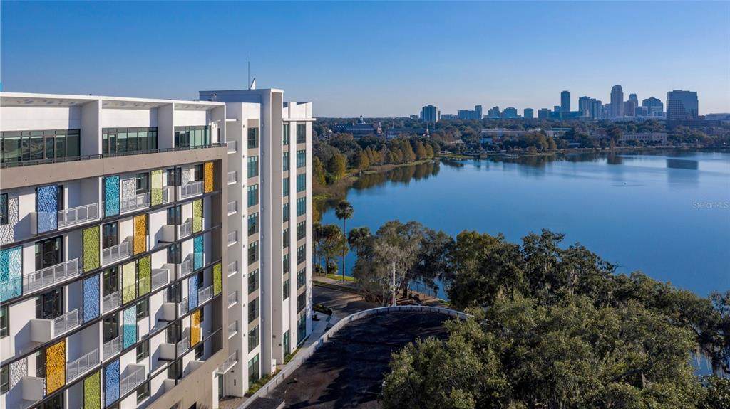 295-2 Ivanhoe Boulevard - Photo 1