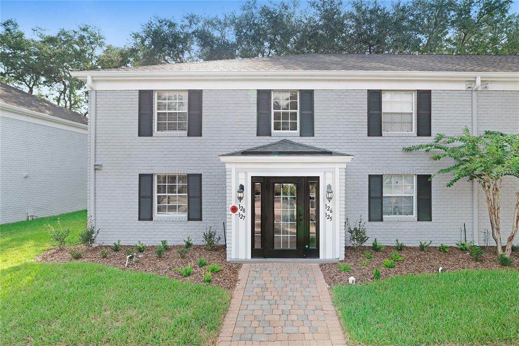 127 Lewfield Circle - Photo 1