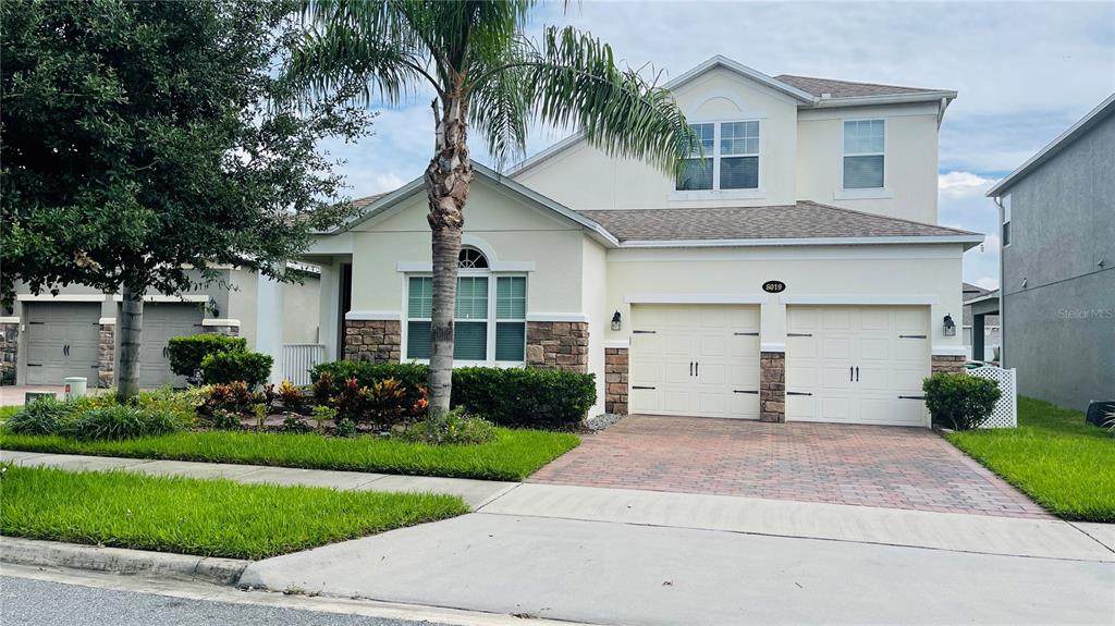8019 Navel Orange Lane - Photo 1