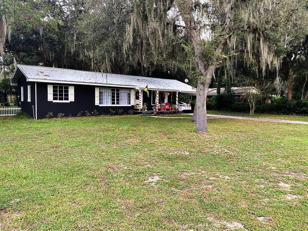 1518 Spanish Avenue - Photo 1