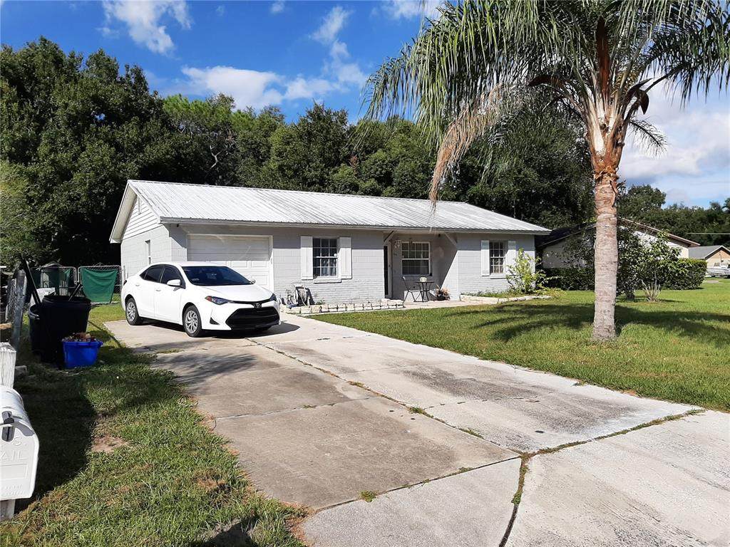 702 29TH Street - Photo 1