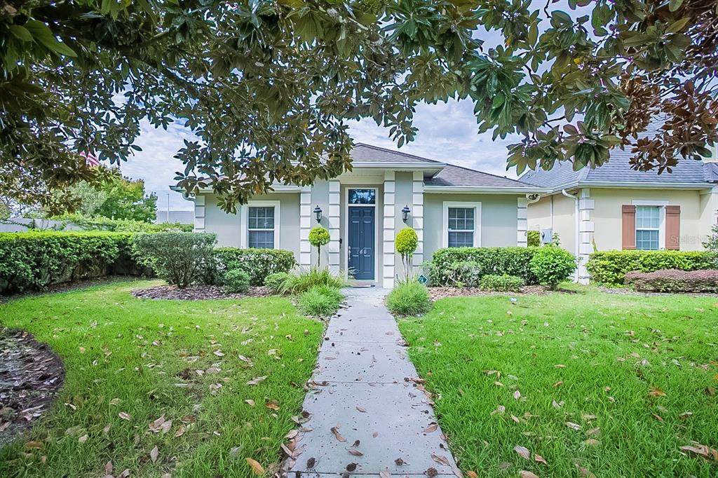 746 Country Lane - Photo 1