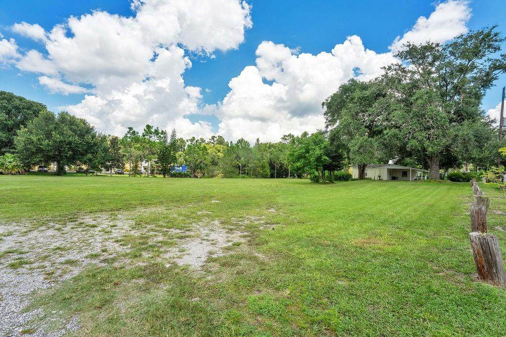 1611 Page Avenue - Photo 1