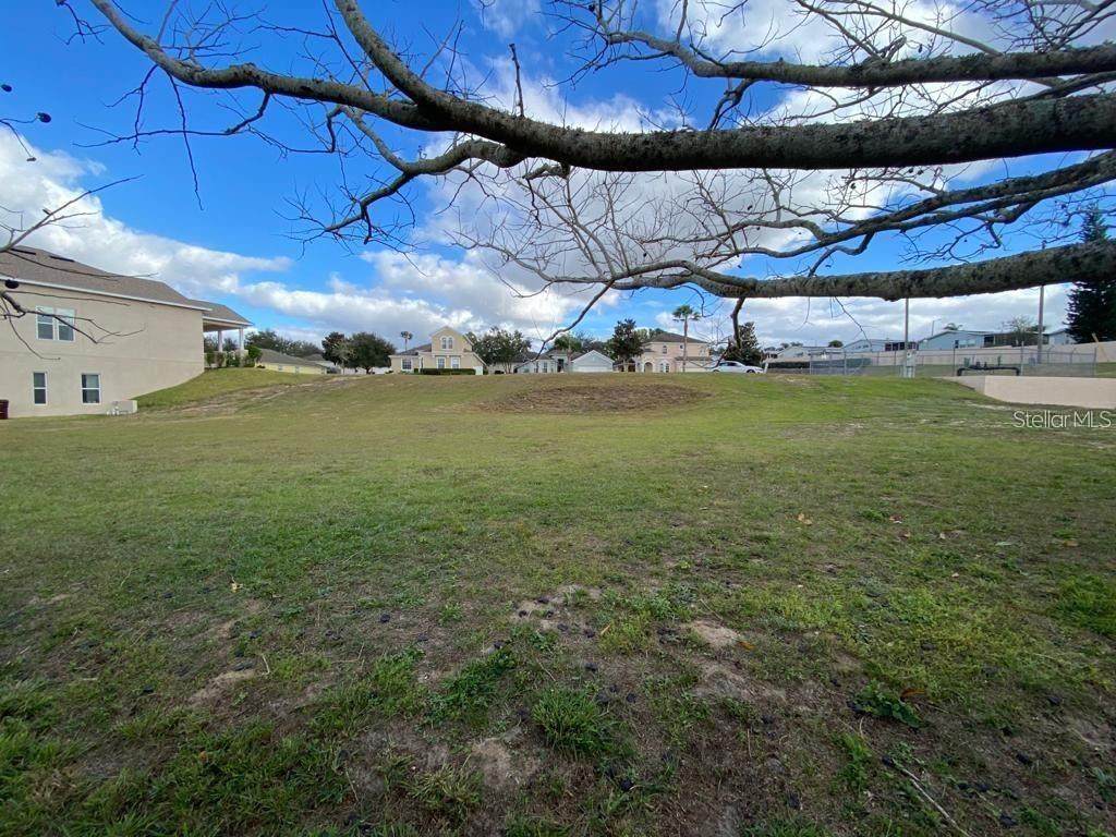 Pineloch Drive - Photo 1