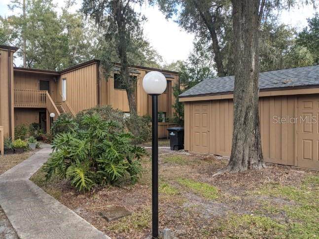 249 Crown Oaks Way - Photo 1
