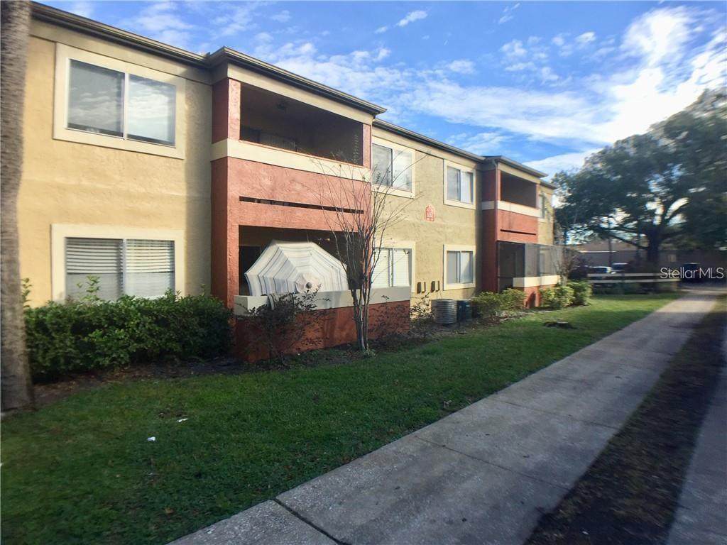 652 Kenwick Circle - Photo 1