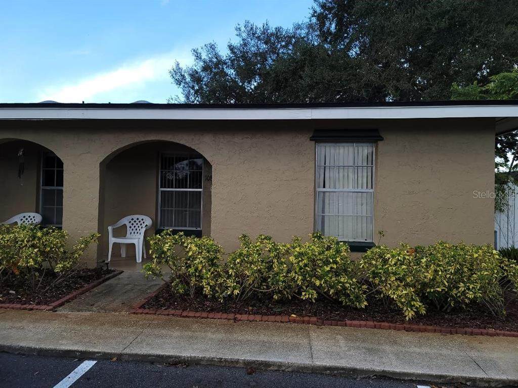 202 Esplanade Way - Photo 1