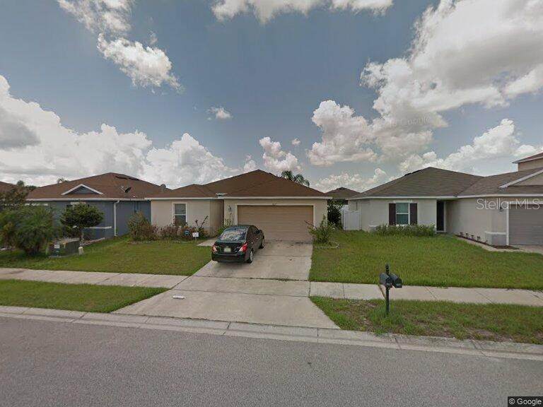 1617 Strathmore Circle - Photo 1