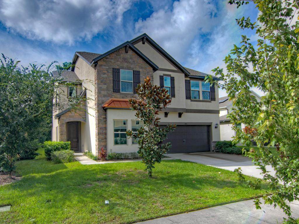 841 Maple Leaf Loop - Photo 1