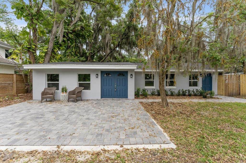 240 Cambridge Boulevard - Photo 1