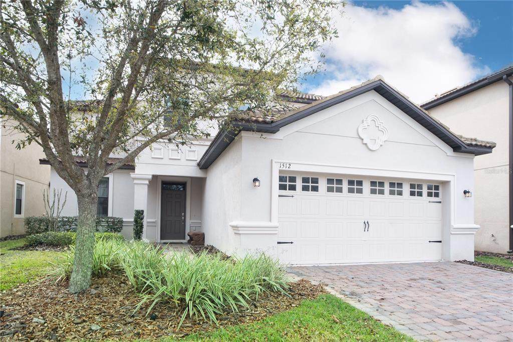 1512 Moon Valley Drive - Photo 1