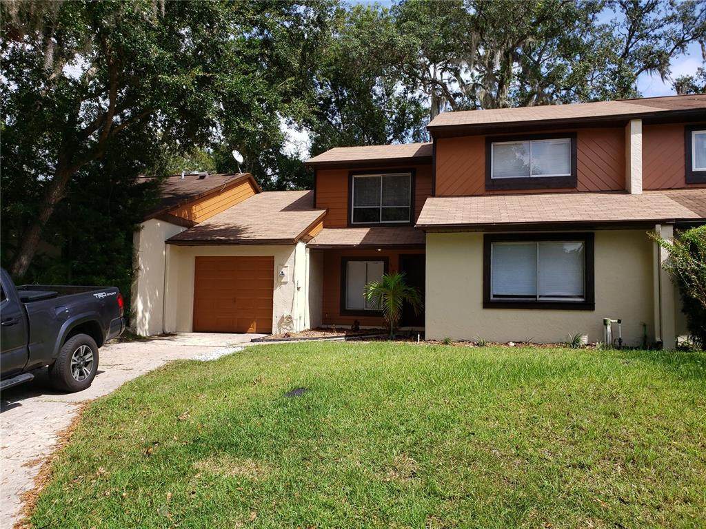 105 Spreading Oak Court - Photo 1