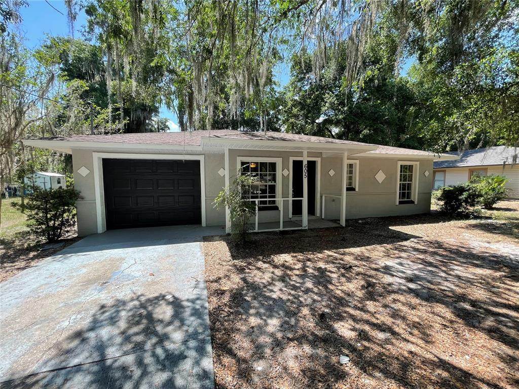 605 4TH Street - Photo 1