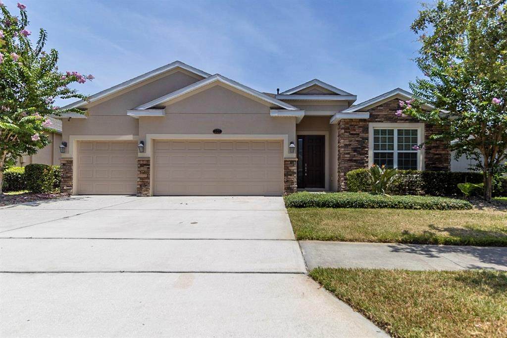 217 Victoria Trails Boulevard - Photo 1