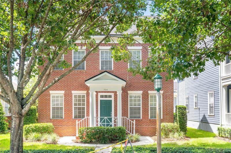 704 Honeysuckle Avenue - Photo 1