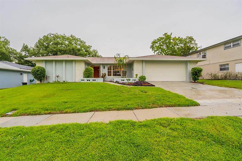 653 Parkwood Avenue - Photo 1
