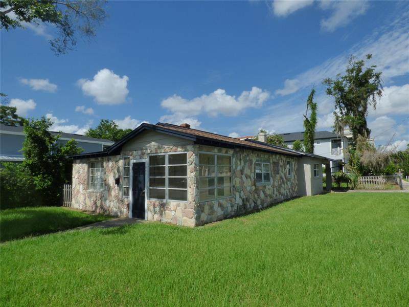 541 Capen Avenue - Photo 1