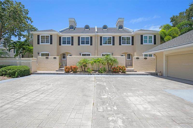 13774 Marseilles Court - Photo 1
