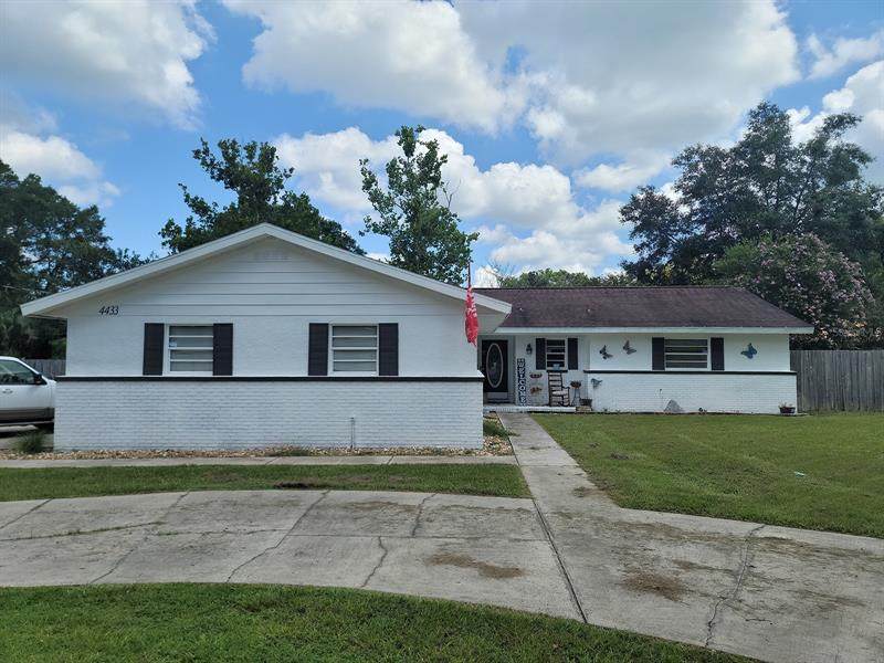 4433 13TH Street - Photo 1