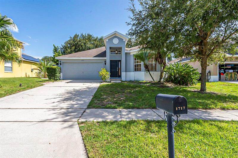1717 Madison Ivy Circle - Photo 1
