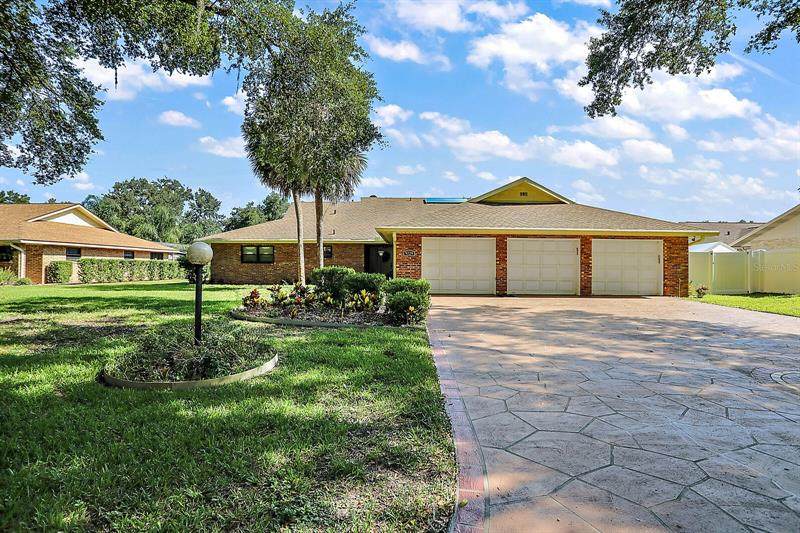 9729 Wedgewood Lane - Photo 1