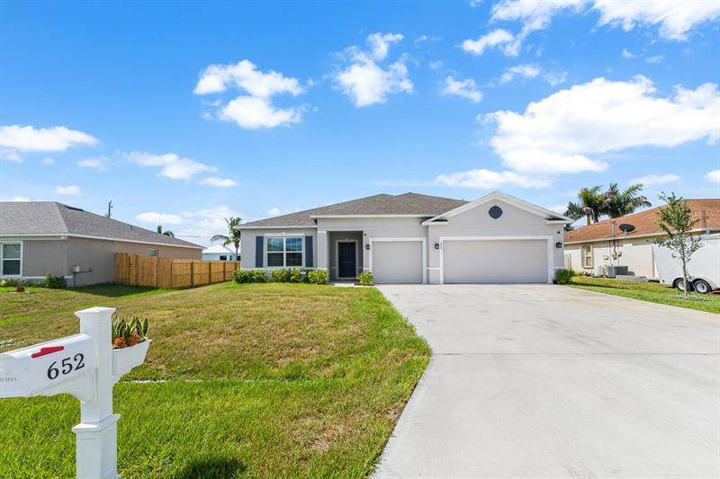 652 Sardinia Avenue - Photo 1