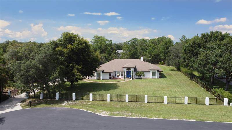 15009 Willow Lane - Photo 1