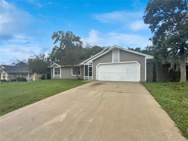 526 Pemberton Avenue - Photo 1