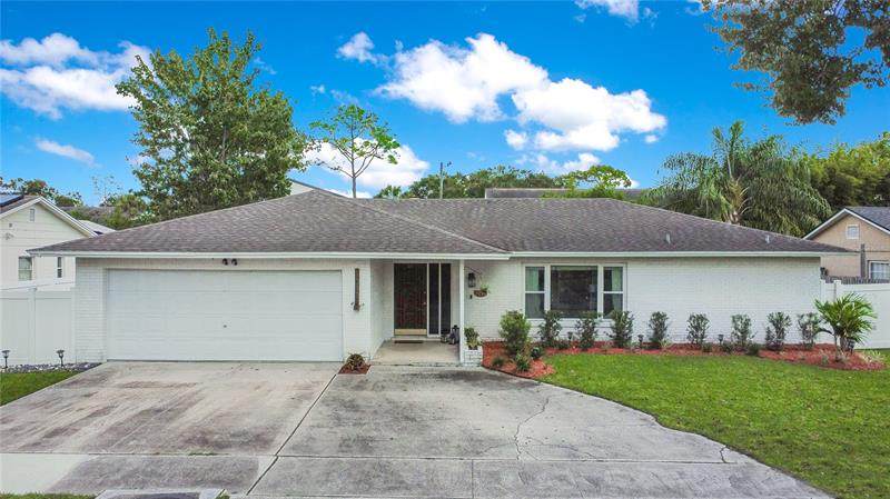 1038 Fairway Drive - Photo 1