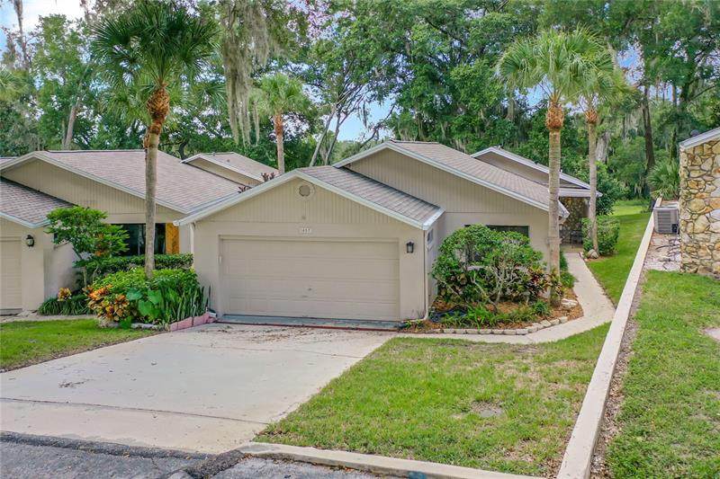 1457 Oak Place - Photo 1