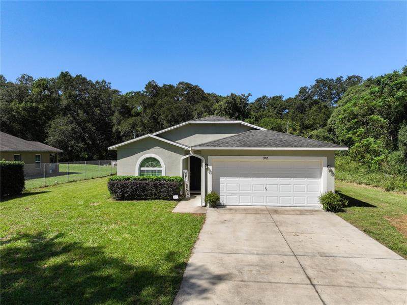 3912 Holly Court - Photo 1