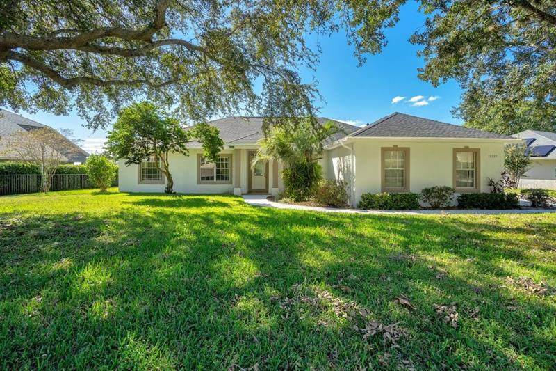 10735 Versailles Boulevard - Photo 1