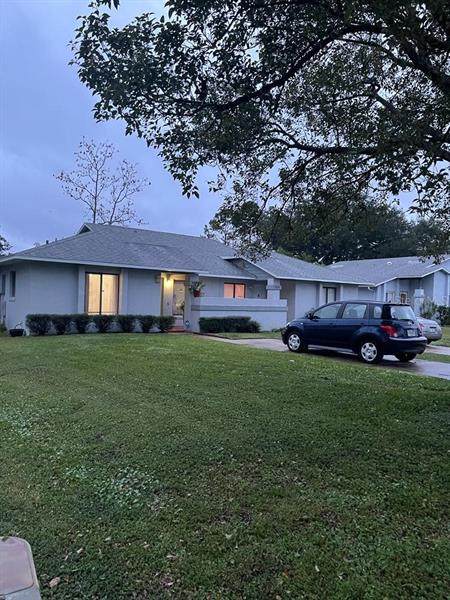 3008 Albin Lane - Photo 1