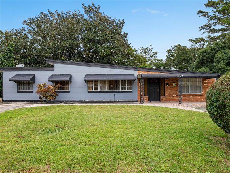 125 Lynbrook Drive - Photo 1