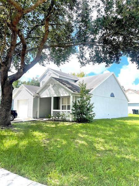 1746 Circe Lake Court - Photo 1
