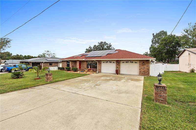 550 Everett Street - Photo 1