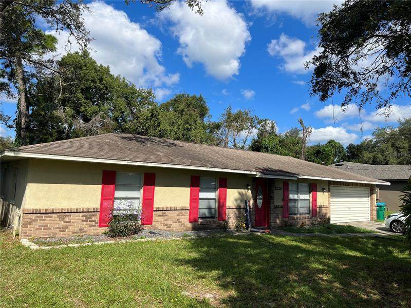 3220 Saint James Avenue - Photo 1
