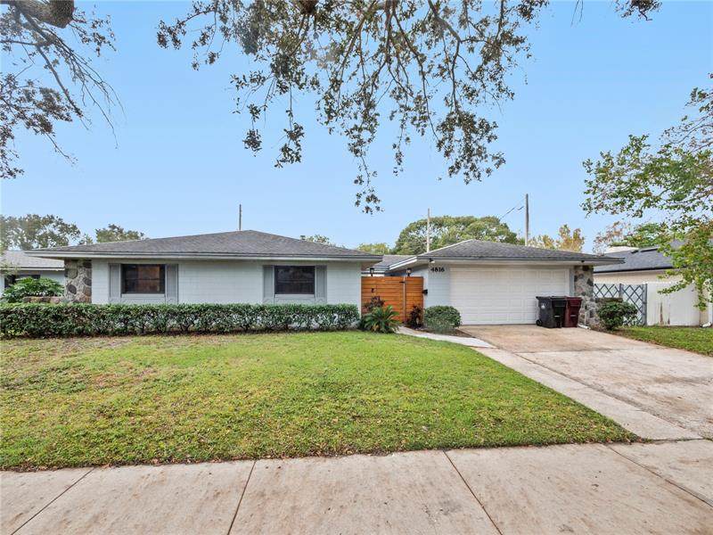 4816 Oakbrooke Place - Photo 1