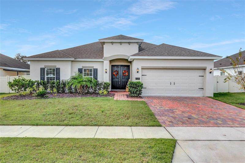 713 Calabria Way - Photo 1