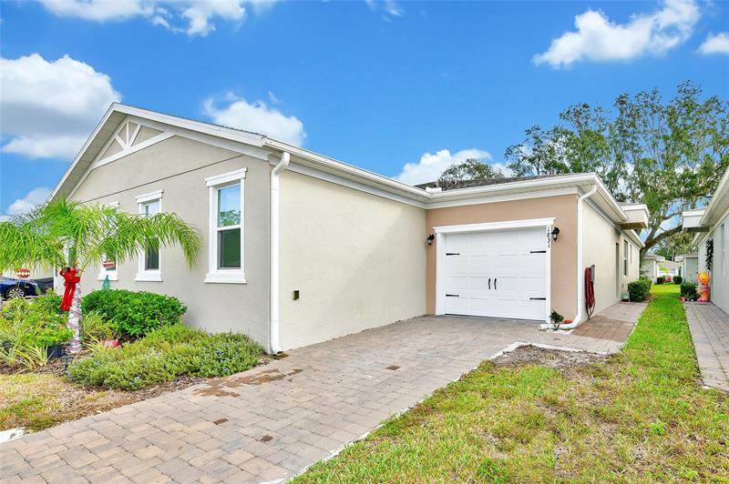 1831 Overcup Avenue - Photo 1
